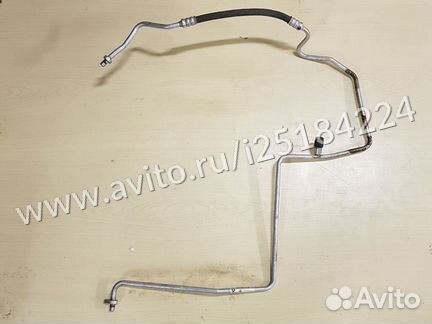 Трубка кондиционера 924407121R Renault Nissan LADA