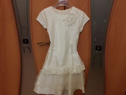 Нарядное вечернее платье рост 128 на девочку подой