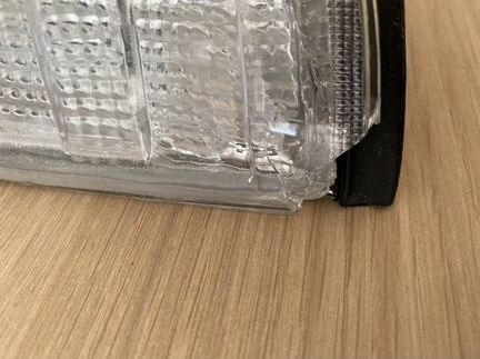 Указатель поворота Мерседес w124 левый новый дефек