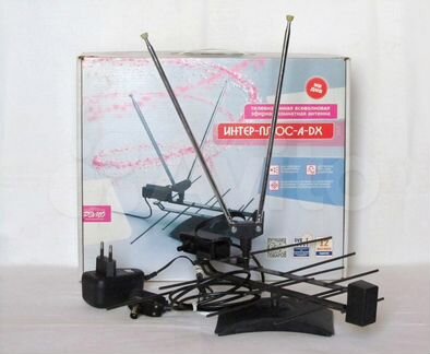 Телевизионная всеволновая эфирная комнатная антена