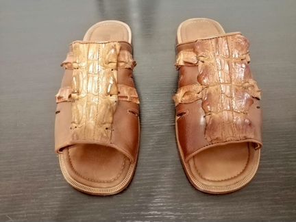 Сандалии (новые)