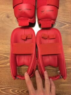 Защита голени и стопы WKF размер L красная 661.35