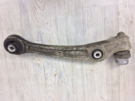 Рычаг подвески передний правый нижний Audi Q5 8R