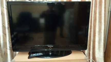 Телевизор samsung LE40Z43T1