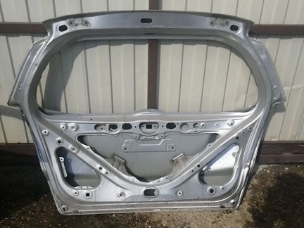 Крышка багажника Honda Jazz 2009