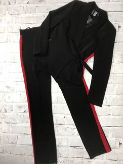 Новый костюм: пиджак и брюки