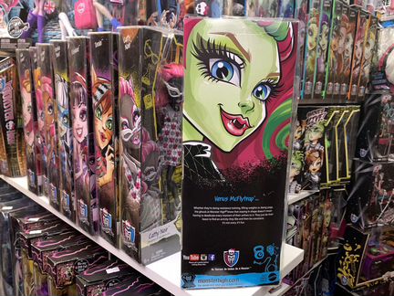 Венера фитнесс Монстр Хай кукла в коробке