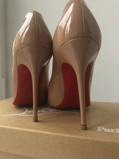 Туфли Christian Louboutin, модель Fifi