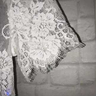 Кружевная футболка H&M