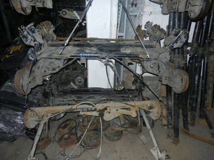 Балка задняя Nissan Micra K12