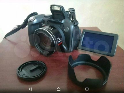 Цифровой фотоаппрат Canon PowerShot SX1 IS