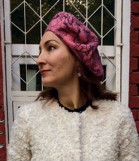 Берет шерстяной новый