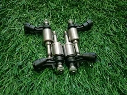 Топливная форсунка Jaguar 2.0T ecoboost