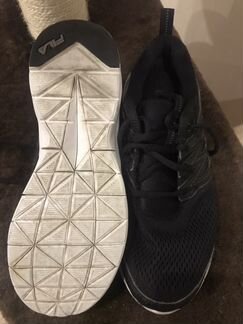 Кроссовки Fila 38,5 чёрные