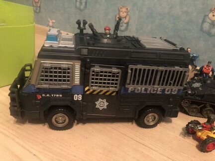 Развивающий автомобиль