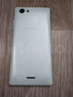 Смартфон Sony Xperia J ST26i