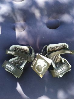 Фиксатор для кисти новый фирма roces