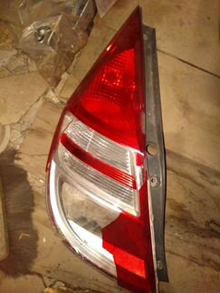 Фонарь задний левый Hyundai i30 1 92401-2R000
