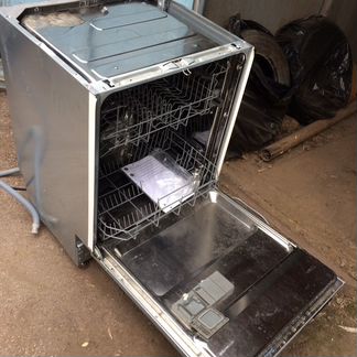 Посудомоечная машина Electrolux