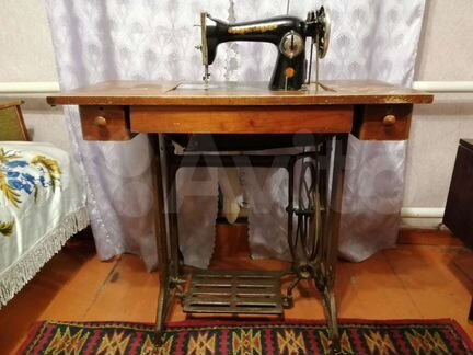 Швейная машина пмз им. Калинина