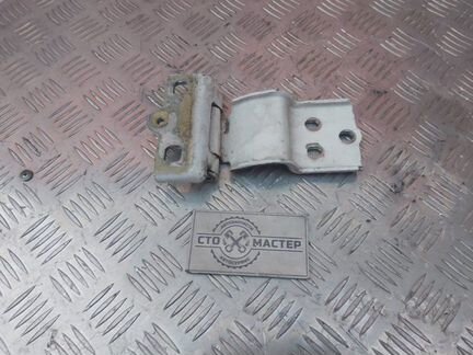 Петля задней двери нижняя правая Citroen Jumper