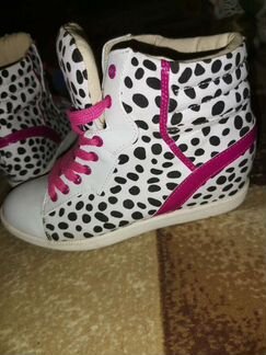 Ботинки, кроссовки, сникерсы