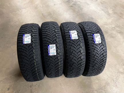 Новые шины 235/60 R18 Michelin North 4