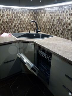 3-к квартира, 100 м², 17/32 эт.
