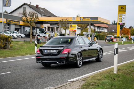 Обвес Mercedes E Klasse W213 63 AMG