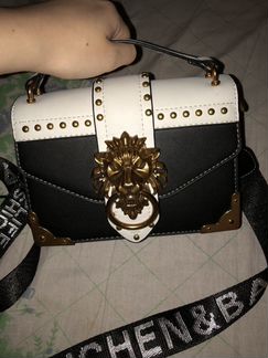 Сумочка лев