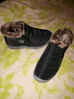 Угги зимние новые 35