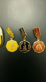 Значки Универсиада 1973 г. в Москве и просто спорт