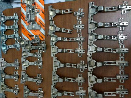 Петля мебельная (лягушка)