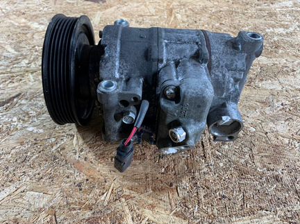 Компрессор кондиционера Audi A6 4F/C6 (рестайлинг)