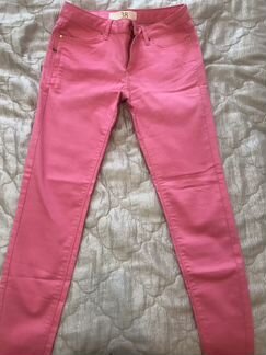 Джинсы zara розовые новые