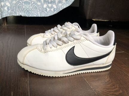 Кроссовки Nike Classic Cortez женские