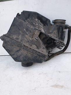 Корпус воздушного фильтра Toyota Land Cruiser Prad