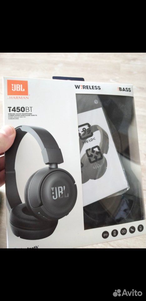 Беспроводные наушники JBL