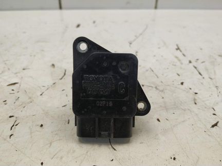 Расходомер 2220422010 Toyota Corolla E12