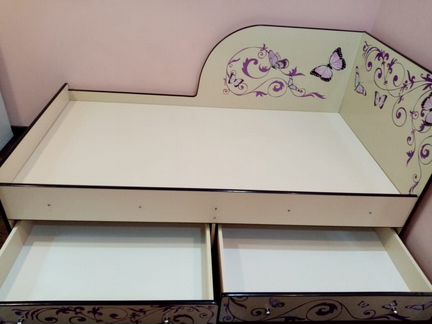 Кровать детская