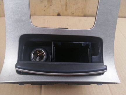 Накладка центральной консоли Infiniti G35 V36