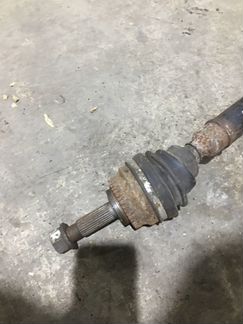 Привод правый Nissan Almera N15 GA14DE GA16DE МКПП