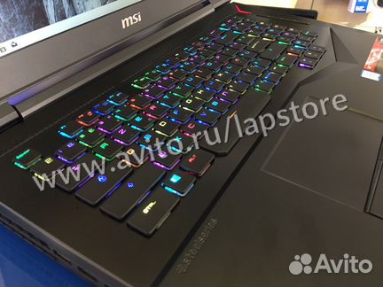 MSI GT75 Titan i7/32GB/256SSD+1TB/GTX1070 8GB