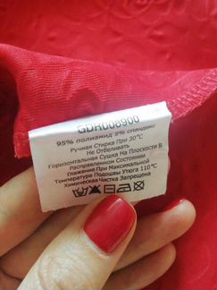 Платье красное