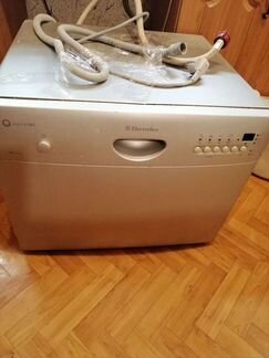 Посудомоечная машина Electrolux компактная