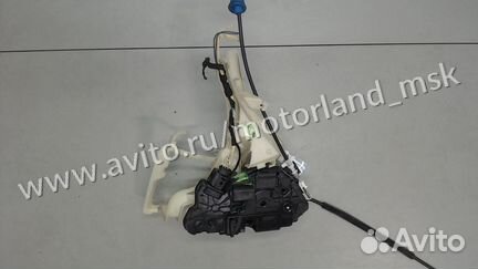 Замок двери левый передний Volkswagen Passat CC, 2