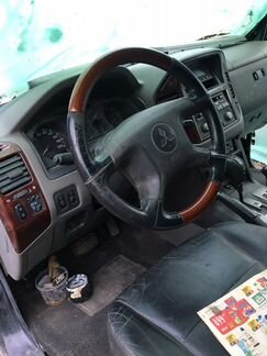 Mitsubishi Pajero 3.2 AT, 2006, 210 000 км