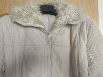 Две Куртки вельвет, легкая