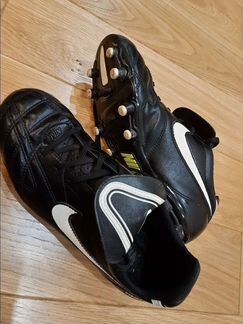 Бутсы футбольные Nike Tiempo 38