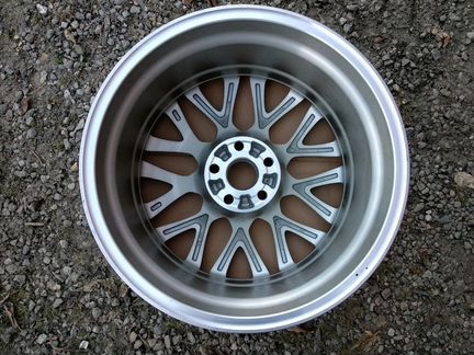 Диск Lexus IS IS250 IS300H F-Sport новый оригинал